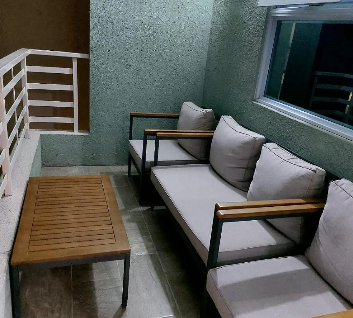 Apartman Modern Lofts 2 Bedroom Apt In Kingston